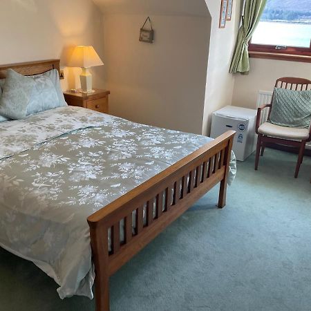 Ronaldsvoe Bed And Breakfast Форт Уилям Екстериор снимка