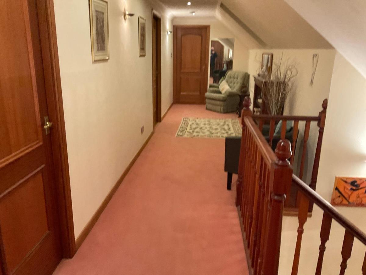 Ronaldsvoe Bed And Breakfast Форт Уилям Екстериор снимка