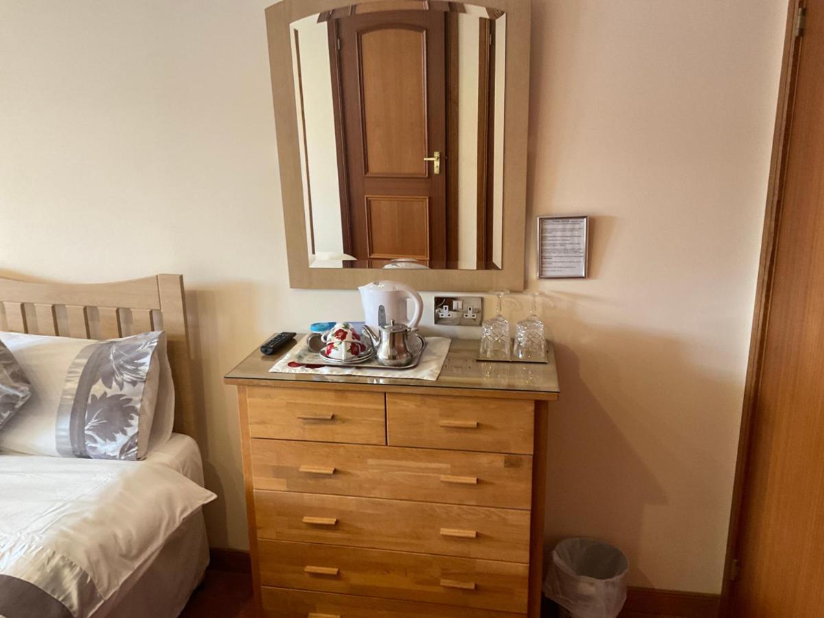 Ronaldsvoe Bed And Breakfast Форт Уилям Екстериор снимка